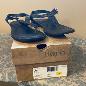 Born Lake sandals
